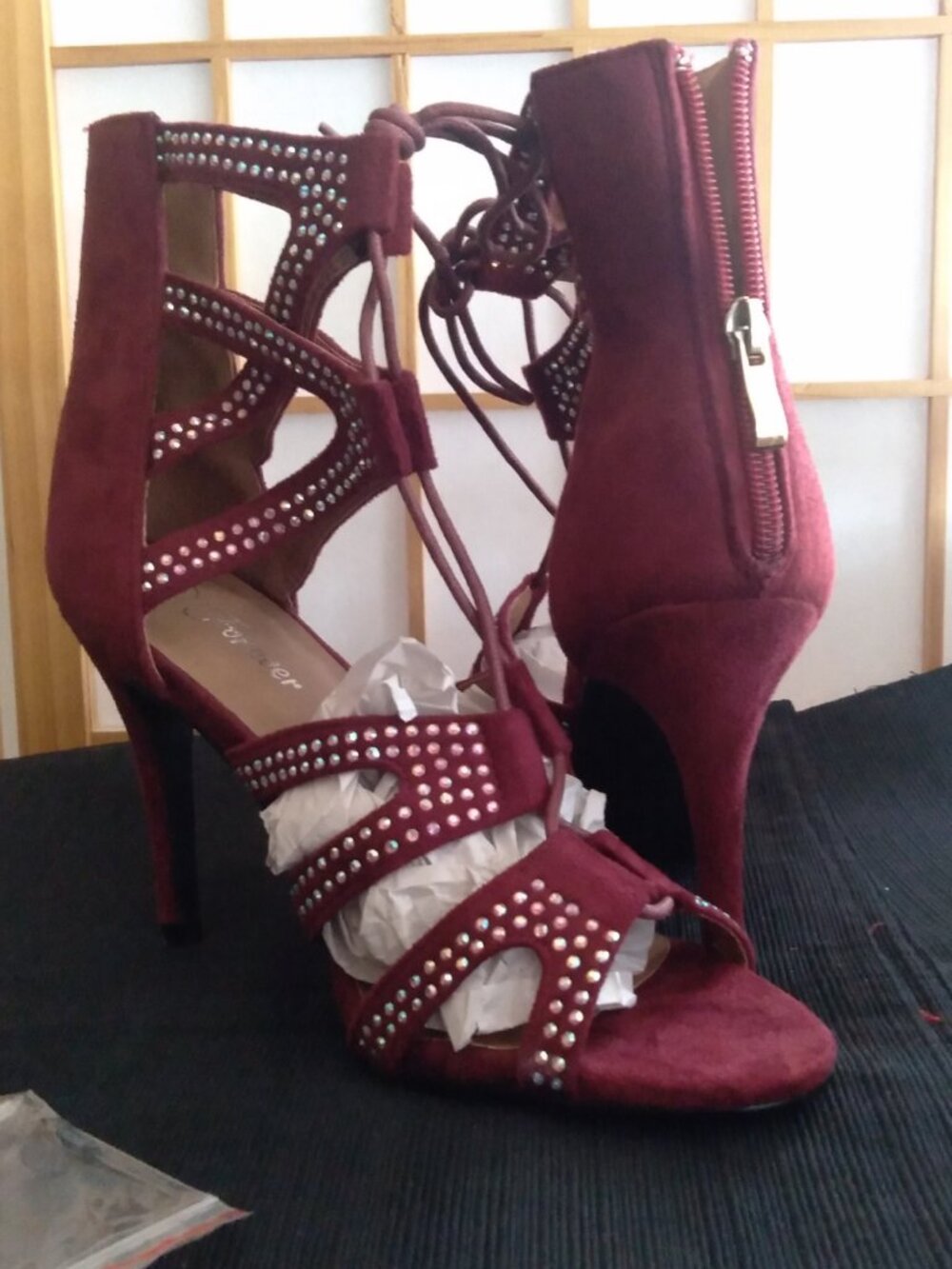 Forever Lace Up Gladiator Sandal Heels - Burgundy - Size 9 - Picture 4 of 8